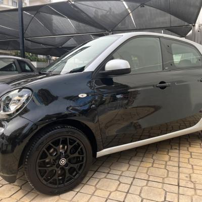 Smart ForFour 2016 PASSION*NAVI - 10.990 €